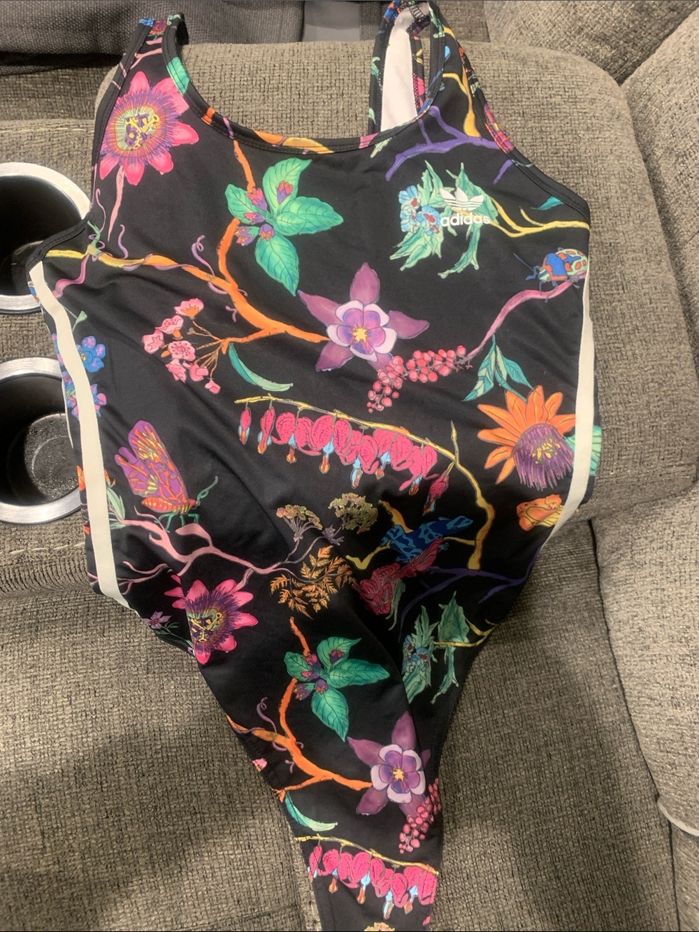 **NWT**adidas Black Floral Print  sexy body suit with White Piping - Picture 5 of 5